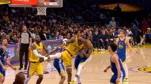 NBA昨日狂欢，勇士与灰熊全胜争霸，揭秘数据模型背后的神秘谜团！